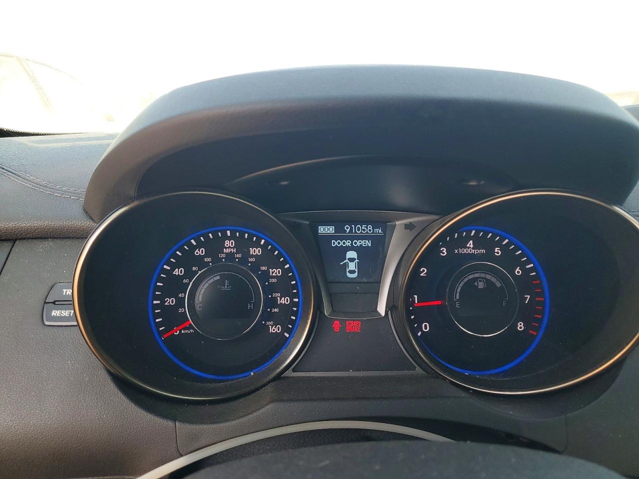 Hyundai Genesis 2.0t R-spec