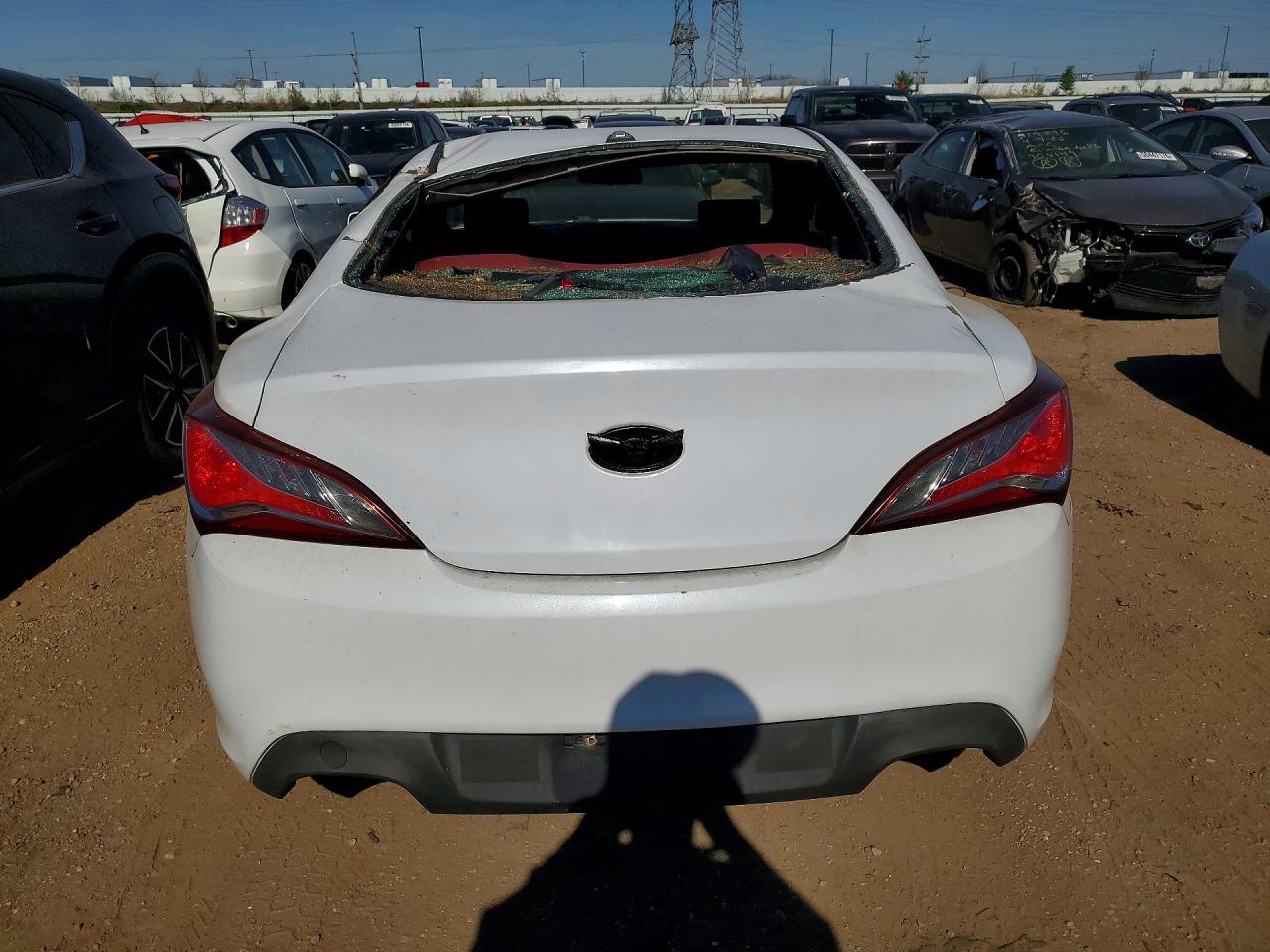 Hyundai Genesis 2.0t R-spec