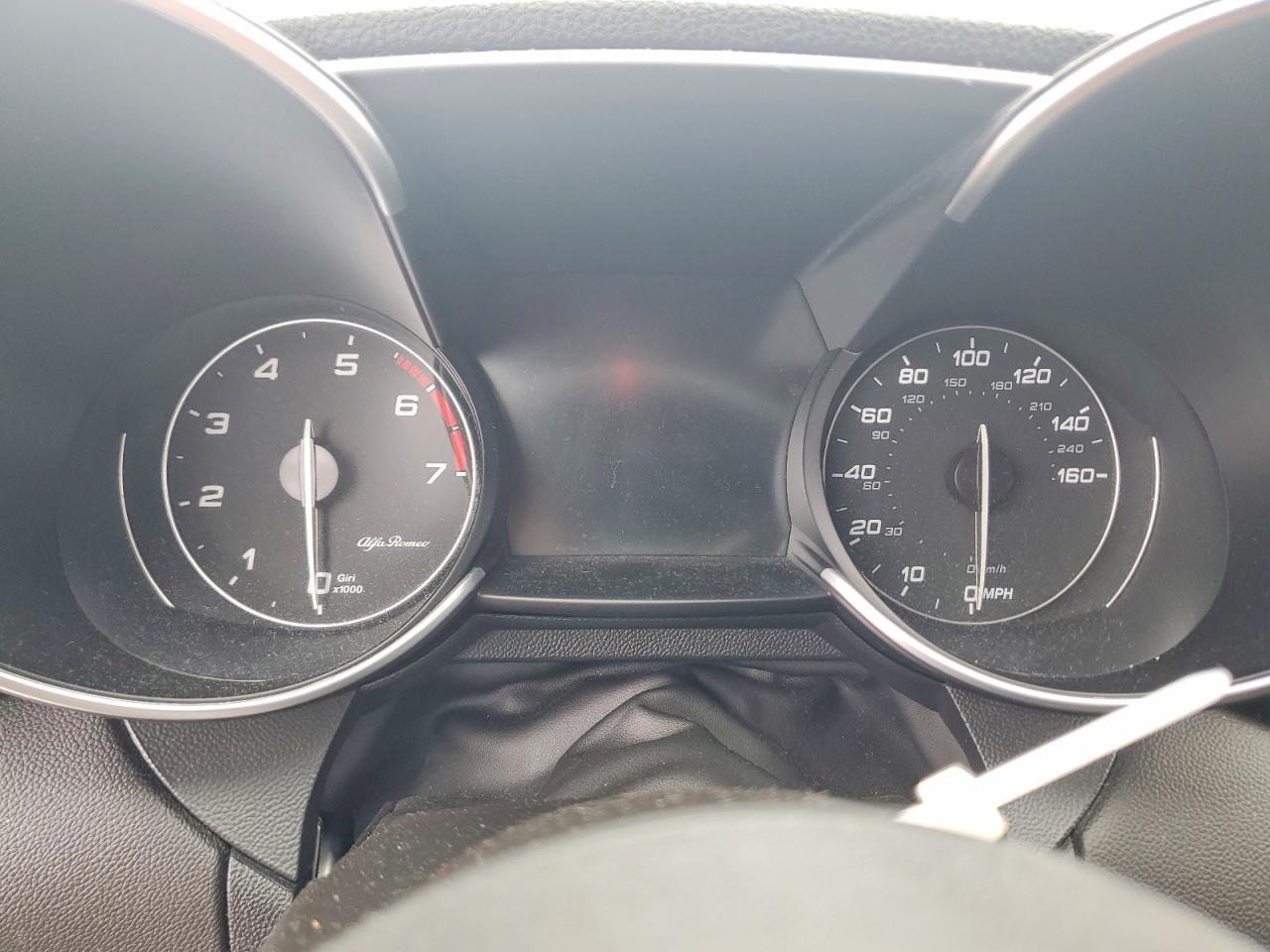 Alfa Romeo Giulia Ti Q4