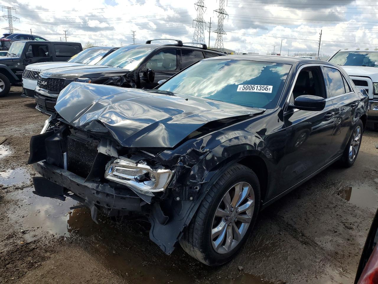 Salvage Chrysler 300 Image