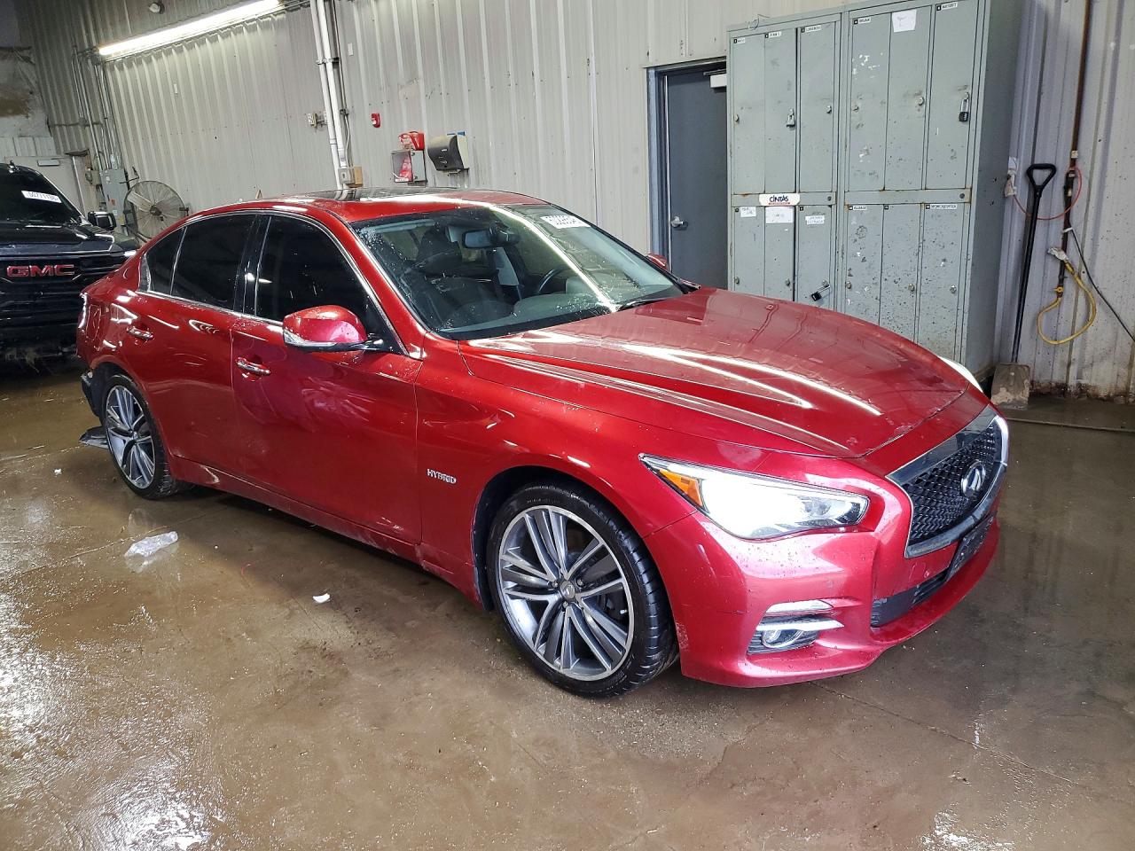 INFINITI Q50 Hybrid