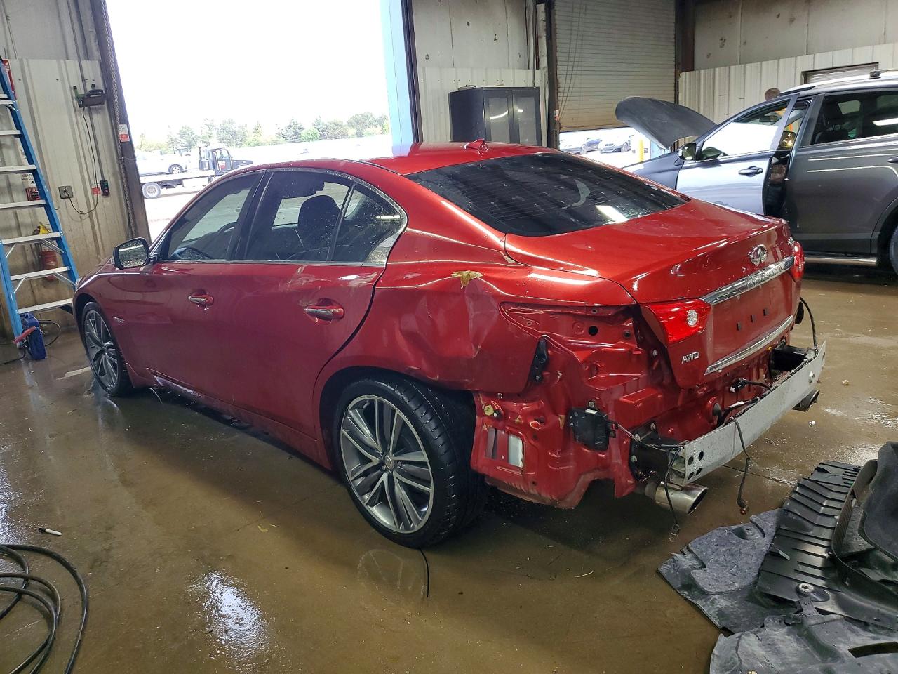 INFINITI Q50 Hybrid