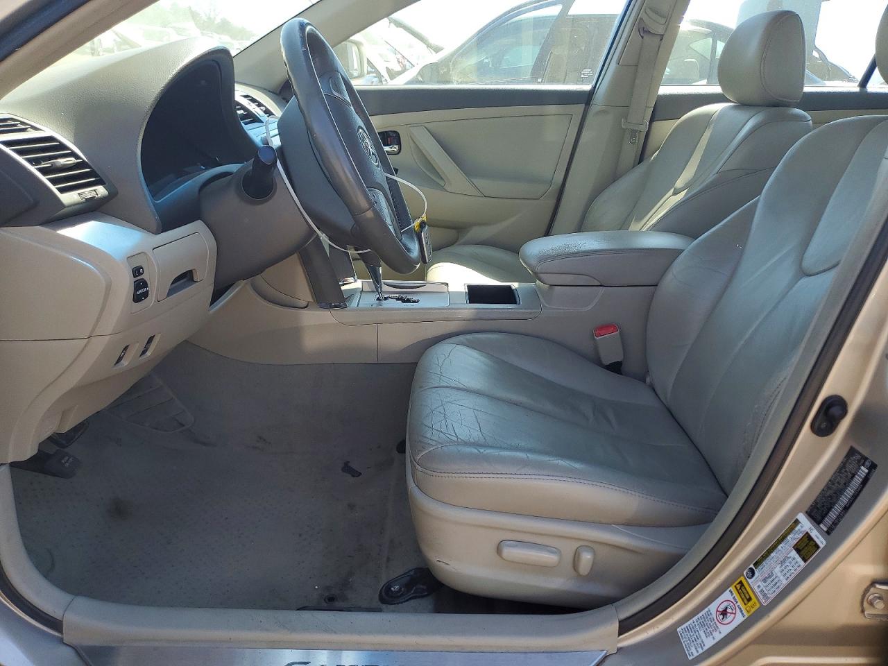 Toyota Camry Hybrid