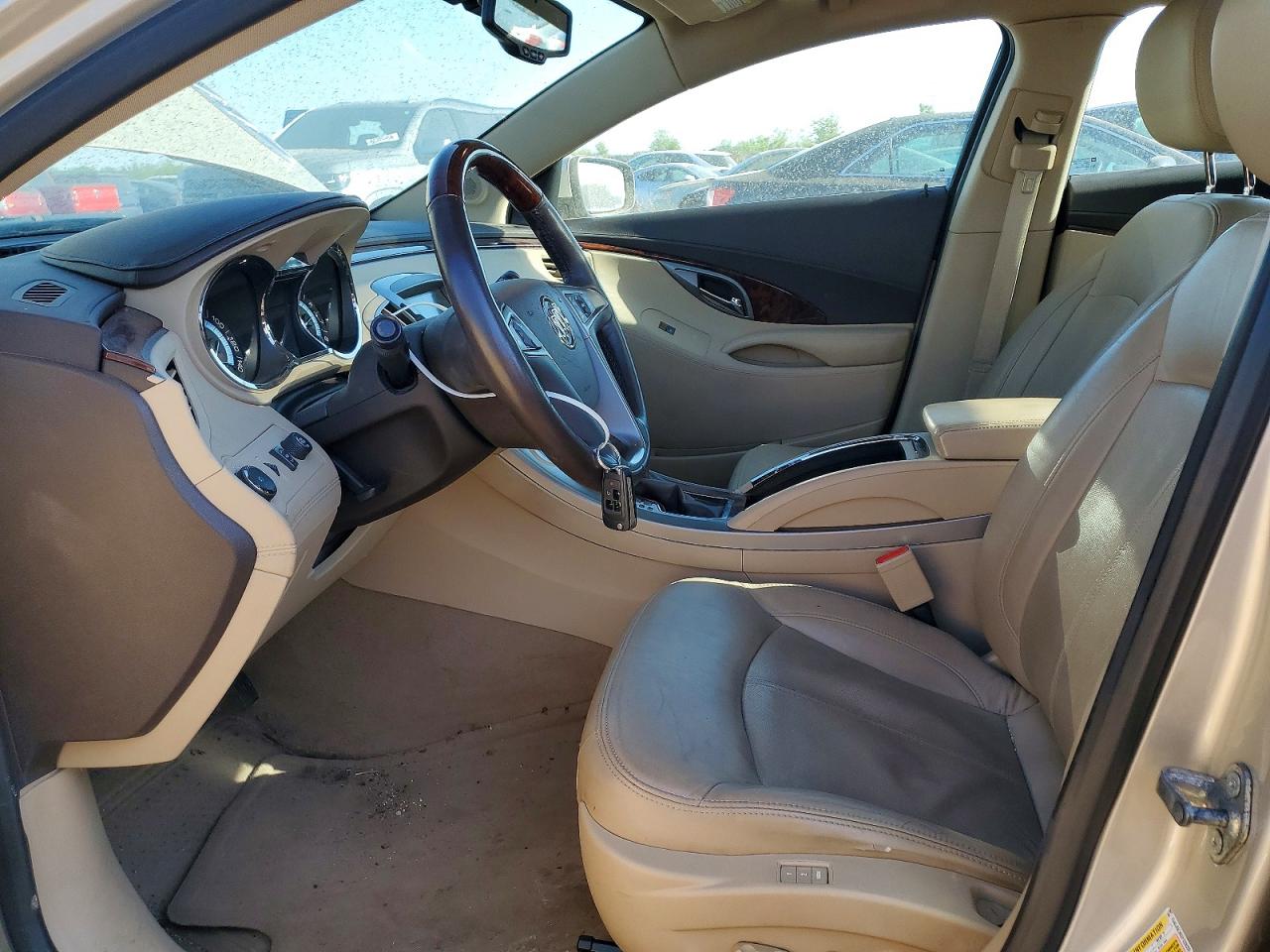 Buick LaCrosse Touring