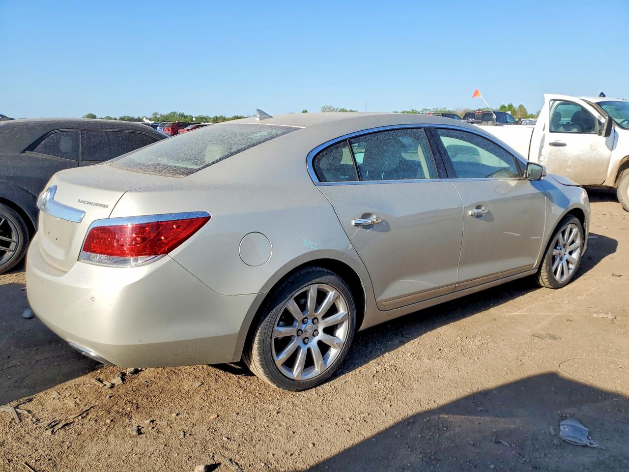 Buick LaCrosse Touring