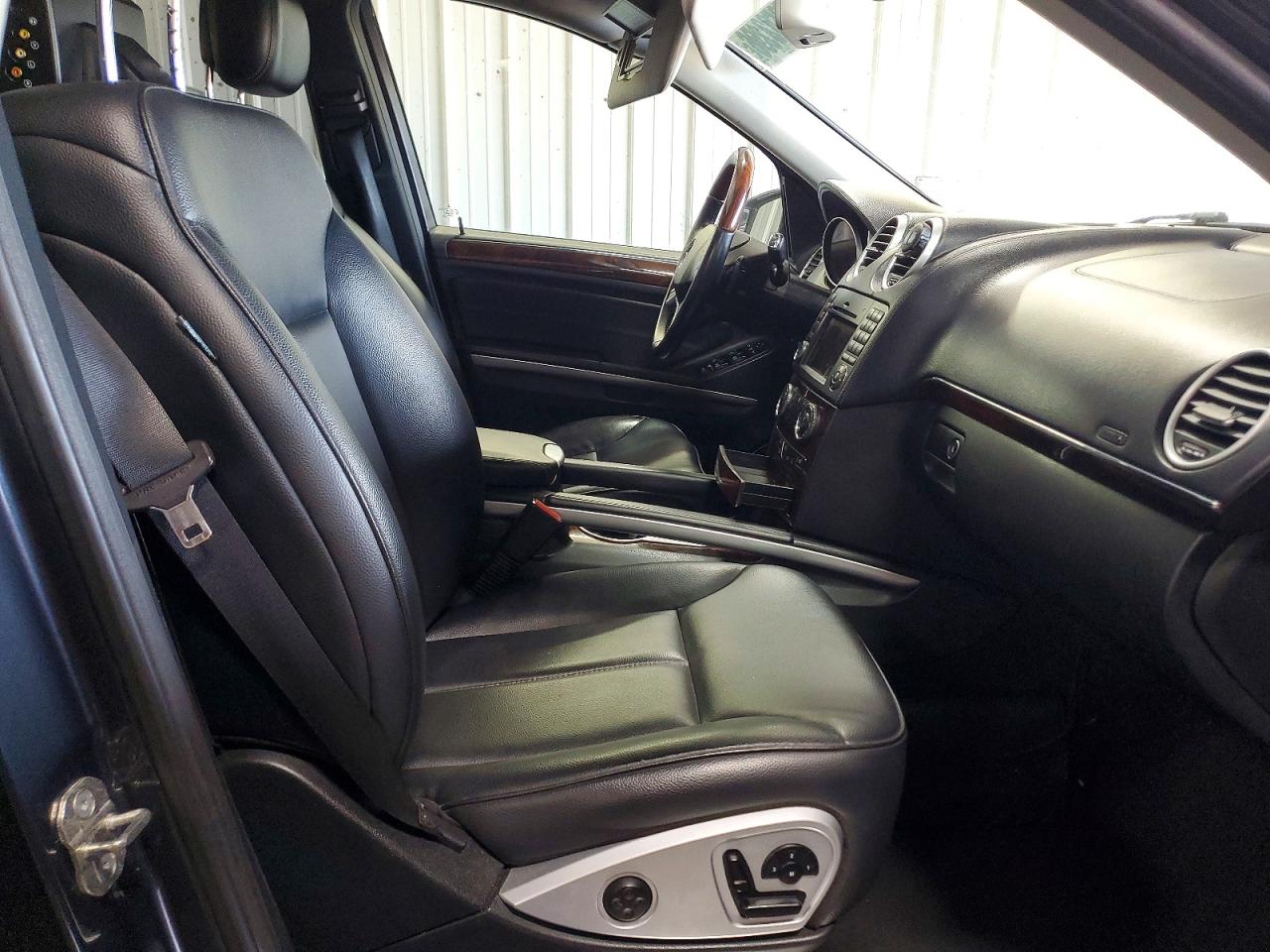 Mercedes-Benz G-Class 450 4matic
