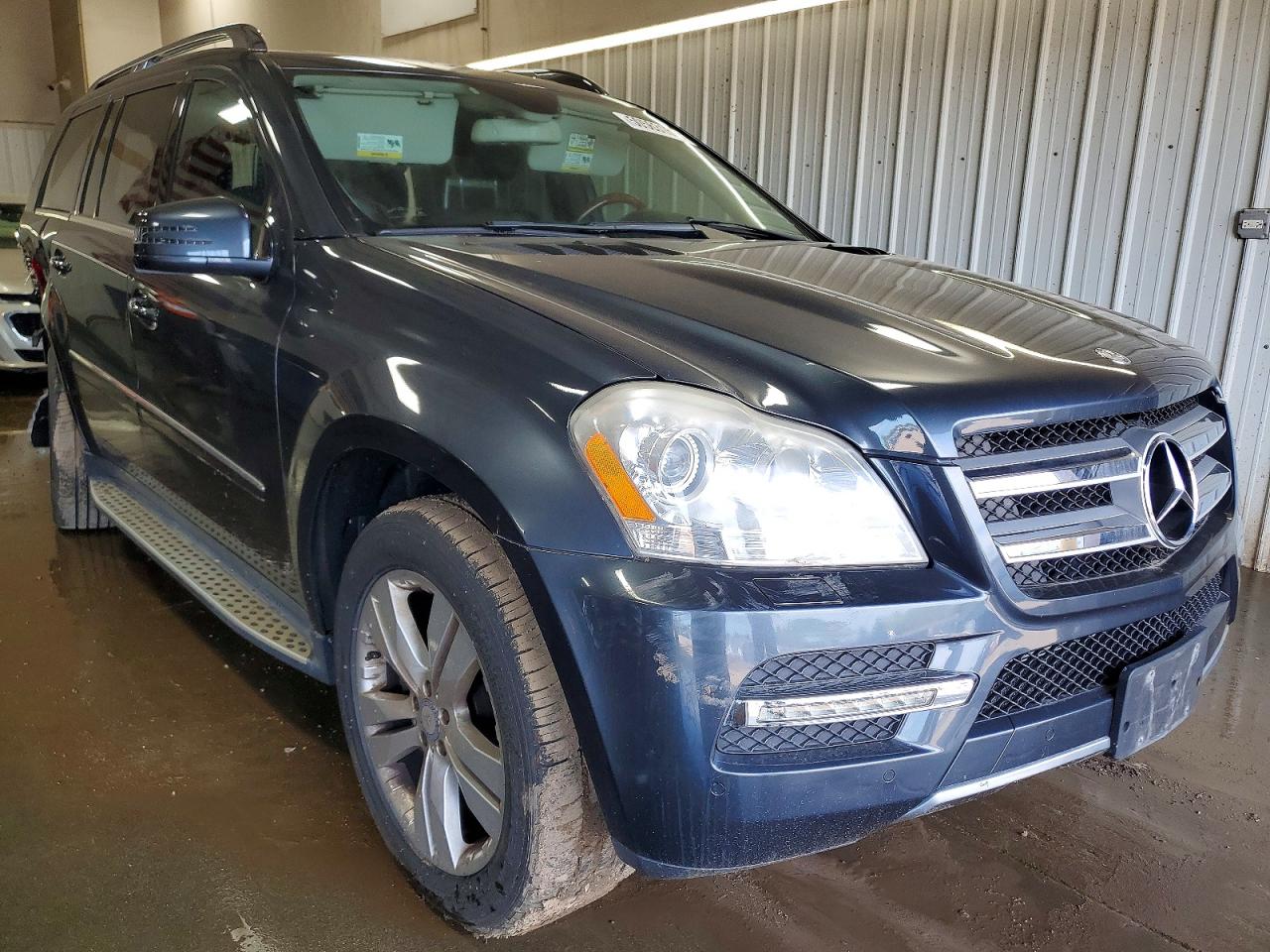 Salvage Mercedes-Benz G-Class Image