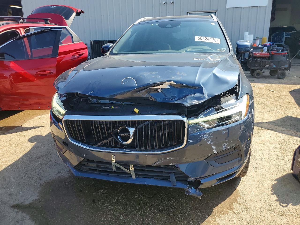 Volvo XC60 T5 Momentum