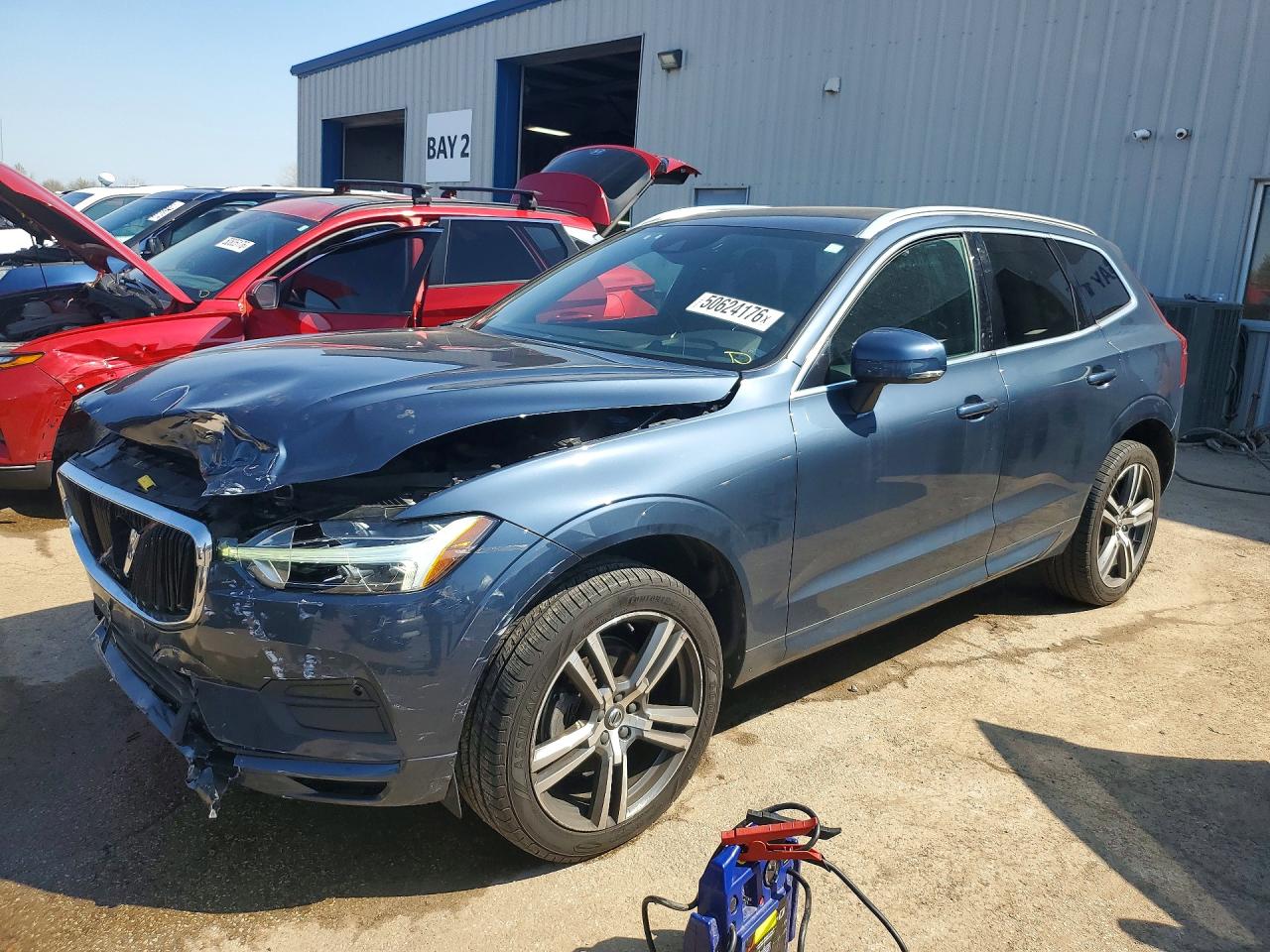 Salvage Volvo XC60 Image