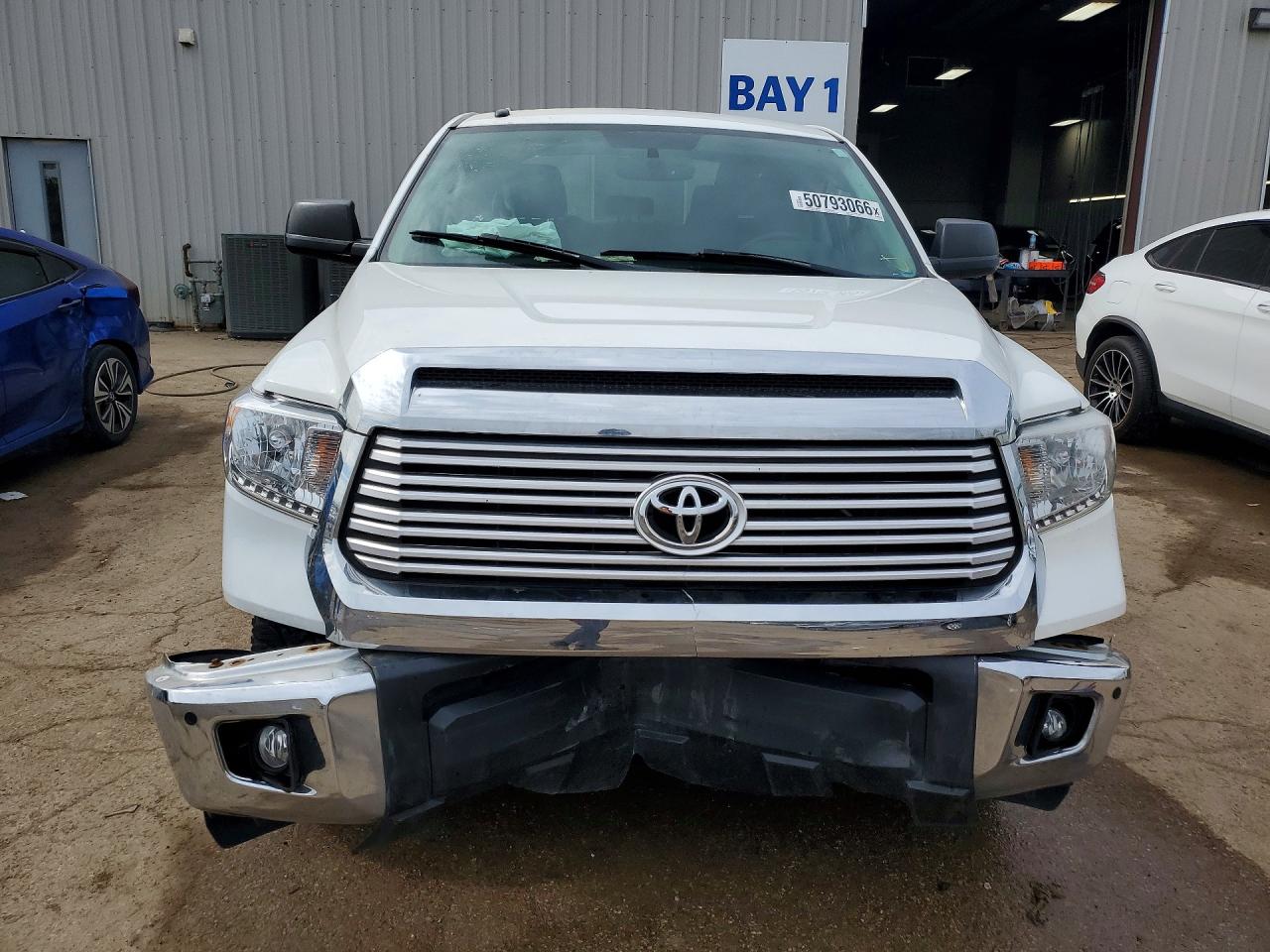 Toyota Tundra Sr5