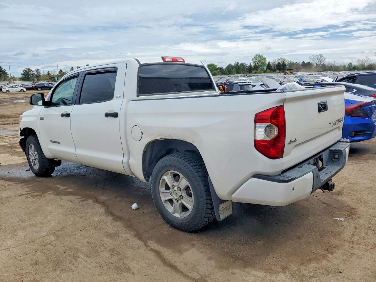 Toyota Tundra Sr5