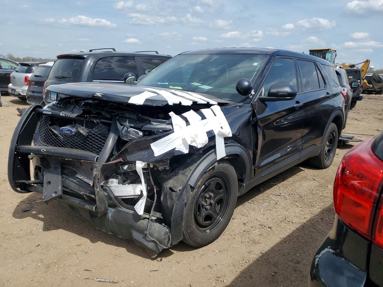 Salvage Ford Explorer Image