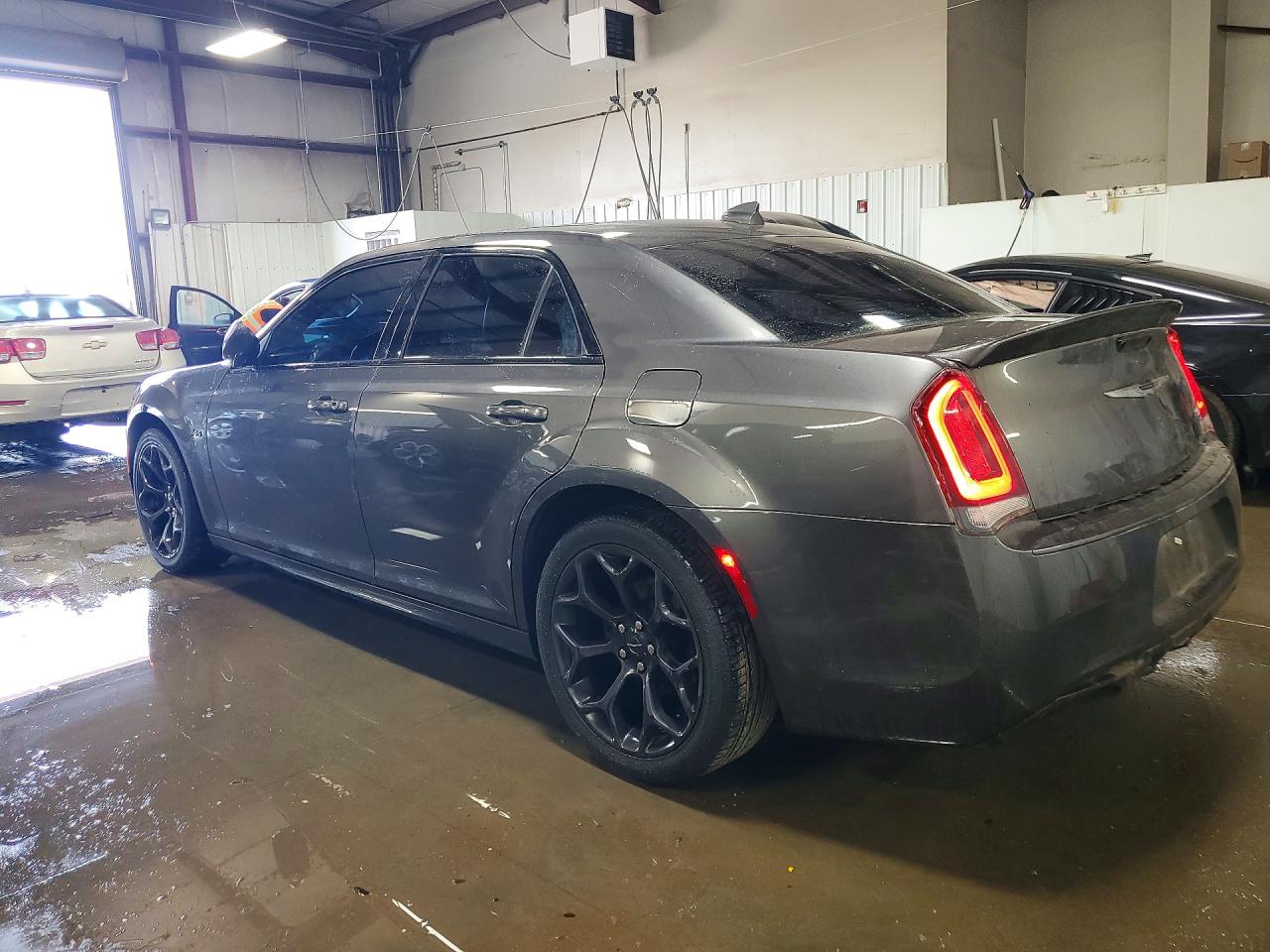 Chrysler 300 S