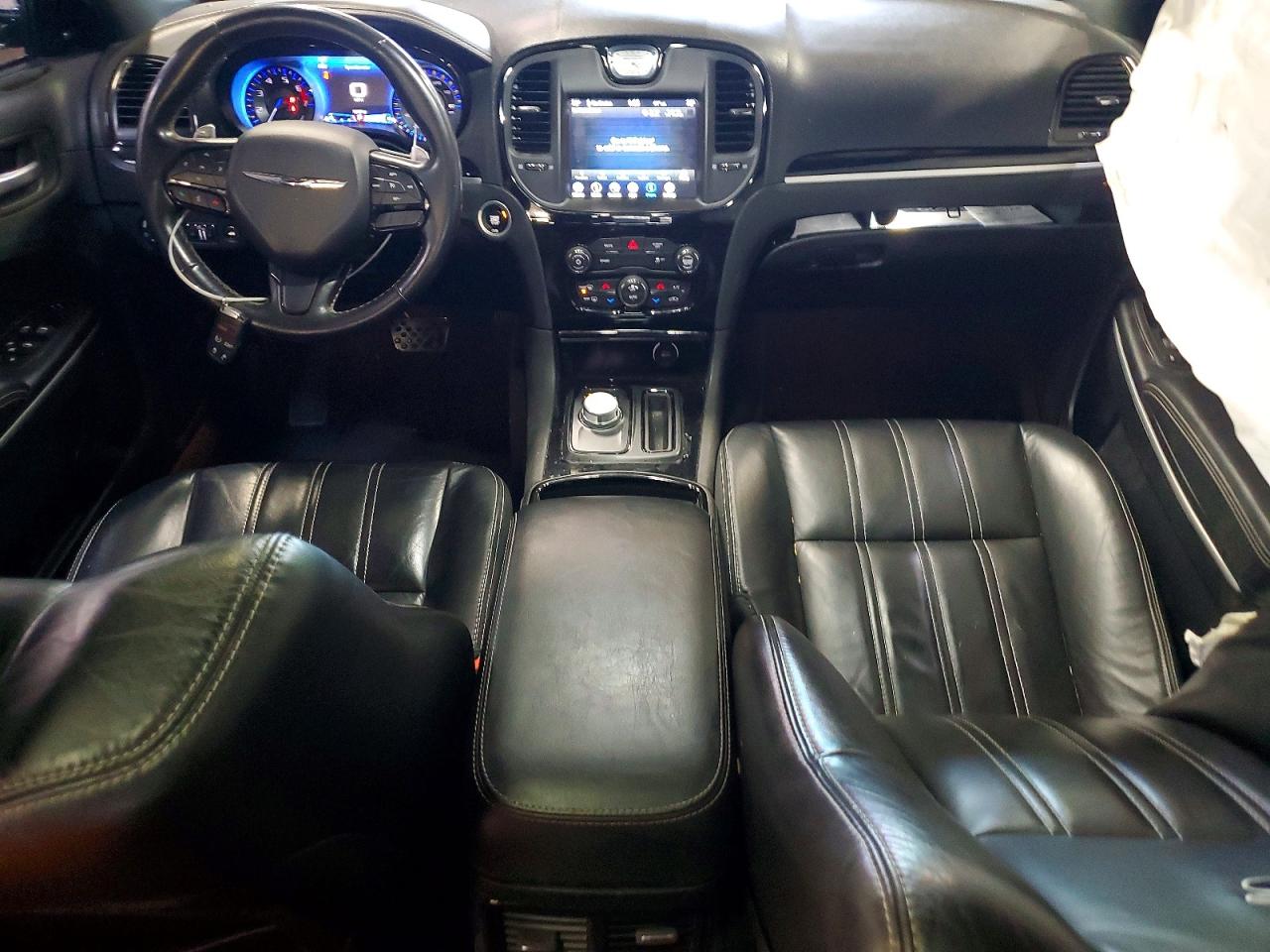 Chrysler 300 S
