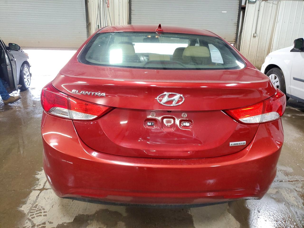 Hyundai ELANTRA Limited