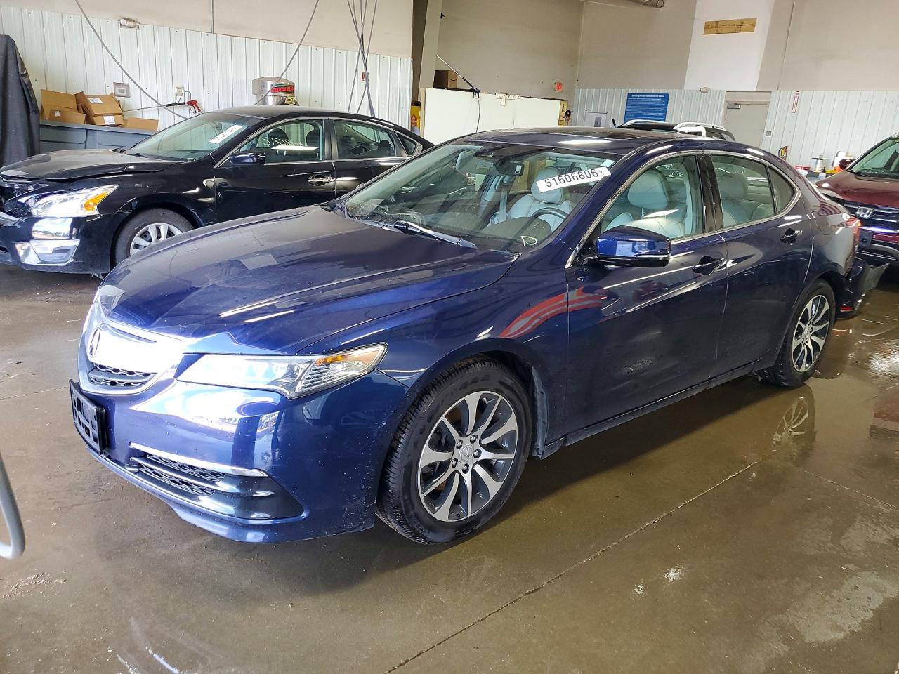 Salvage Acura TLX Image