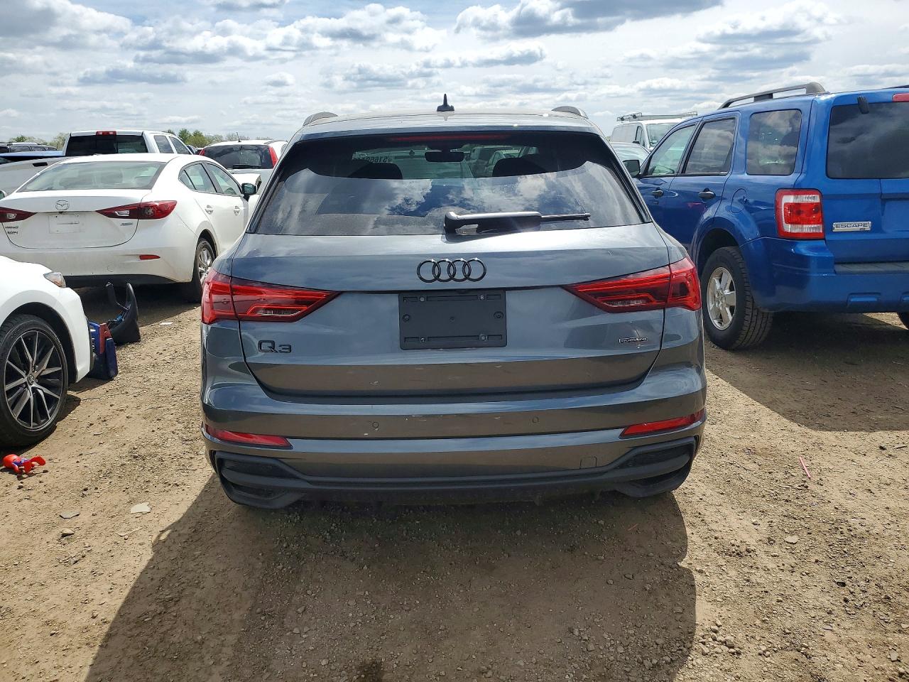 Audi Q3 Premium Plus S Line 45