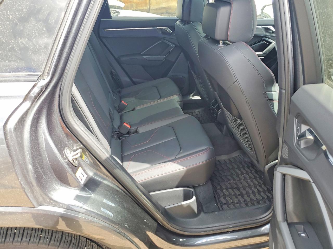 Audi Q3 Premium Plus S Line 45