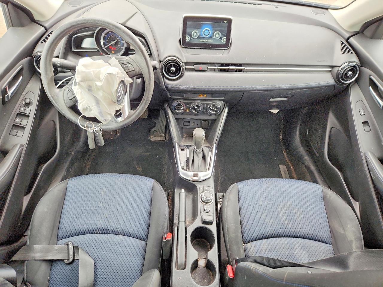 Toyota Yaris Base