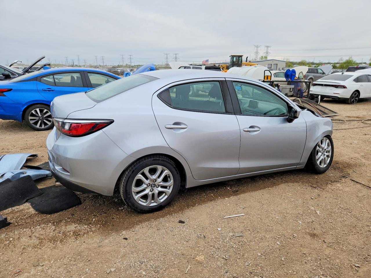Toyota Yaris Base