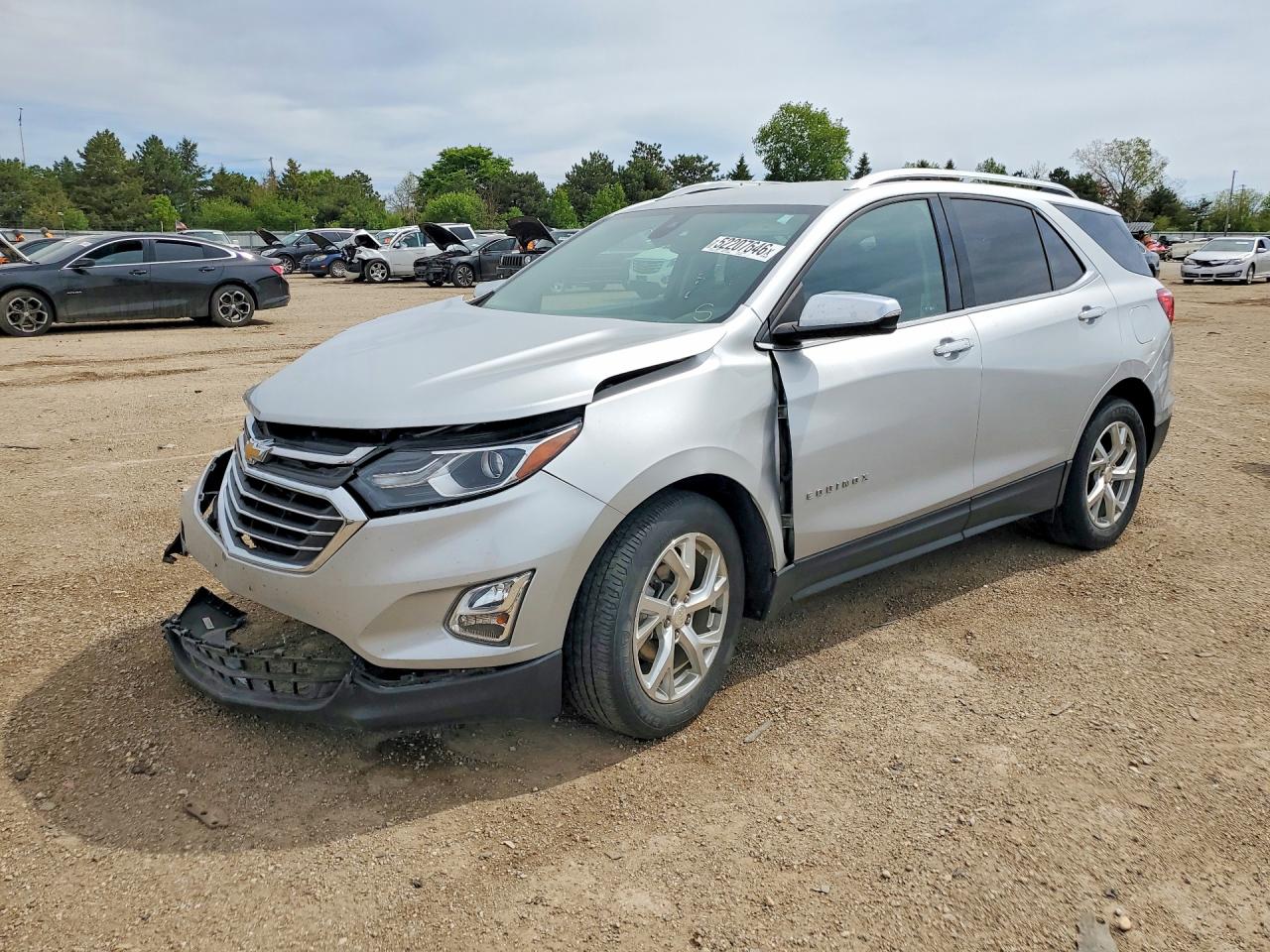 Salvage Chevrolet Equinox Image