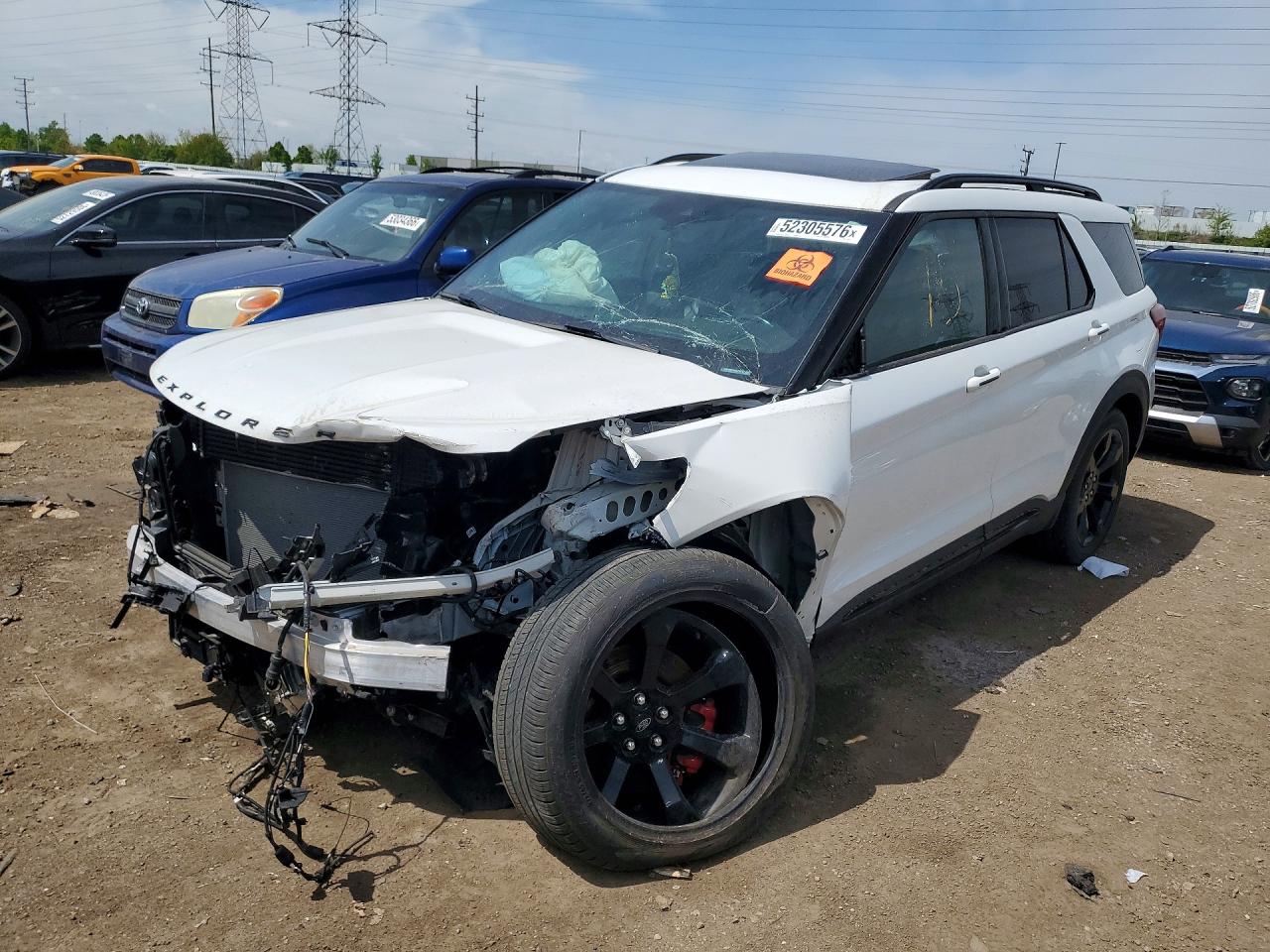 Salvage Ford Explorer Image