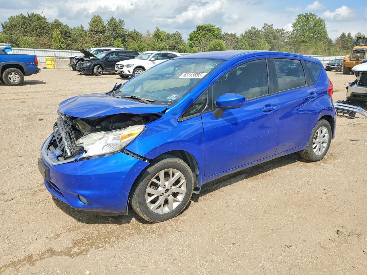 Salvage Nissan Versa Image