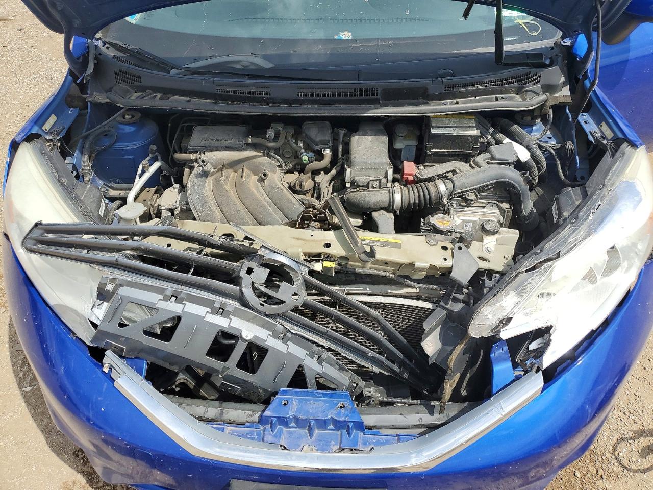 Nissan Versa Sv