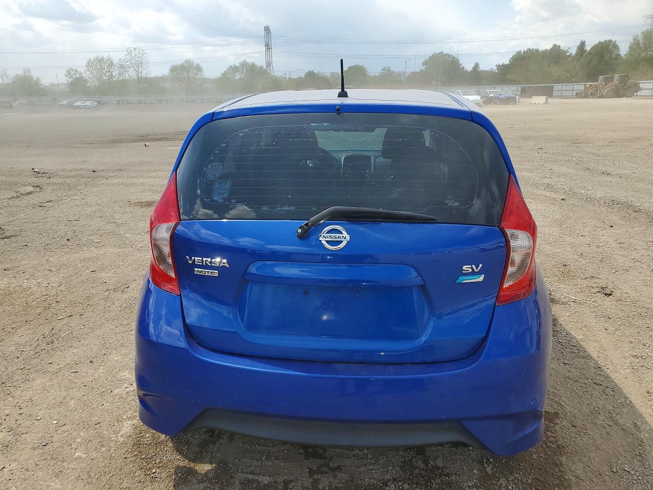 Nissan Versa Sv