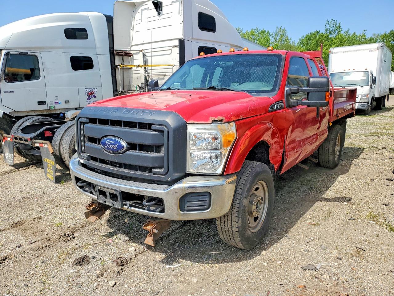 Salvage Ford F-350 Image