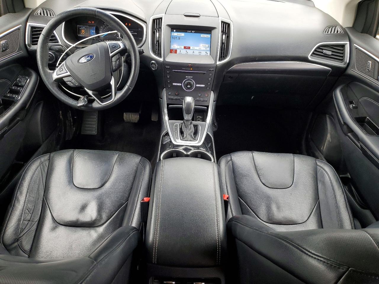 Ford Edge Titanium