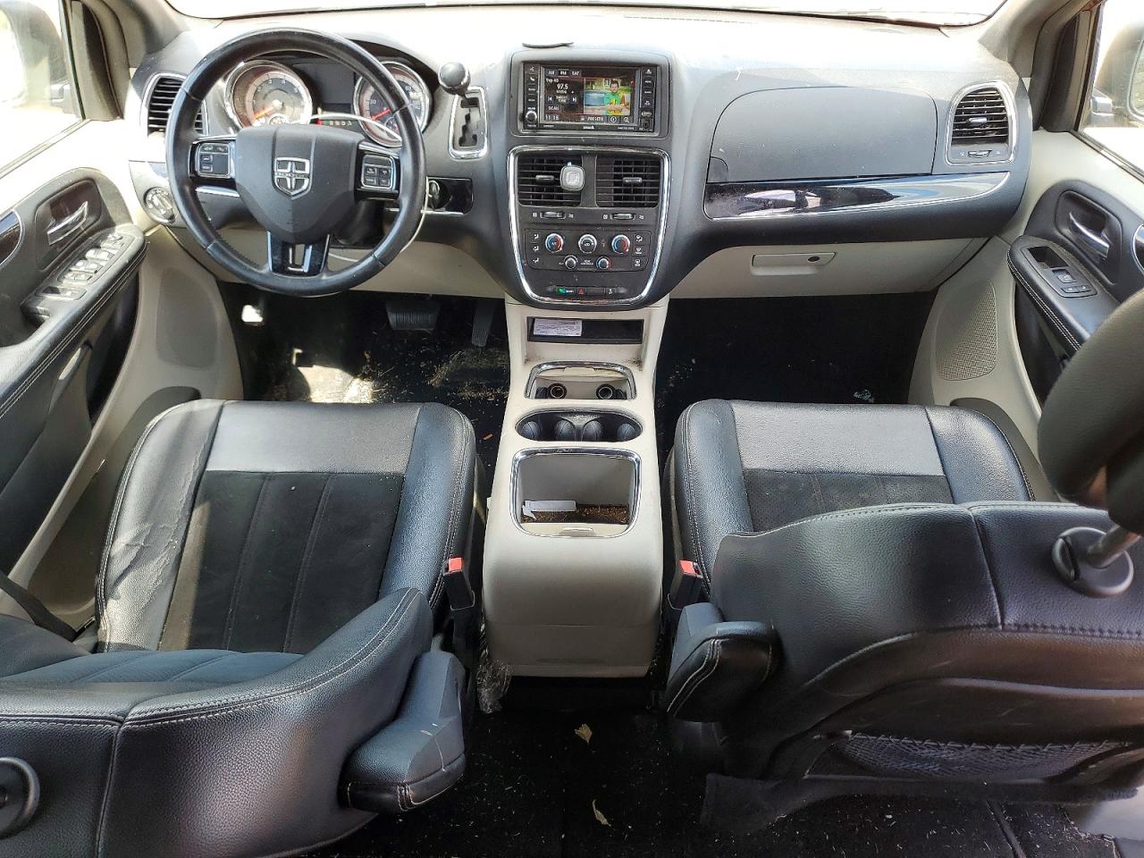Dodge Caravan Sxt