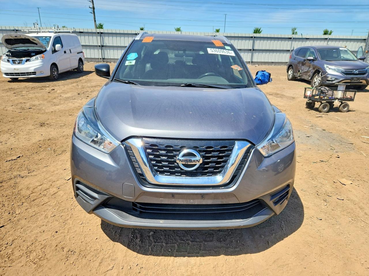 Nissan Kicks S