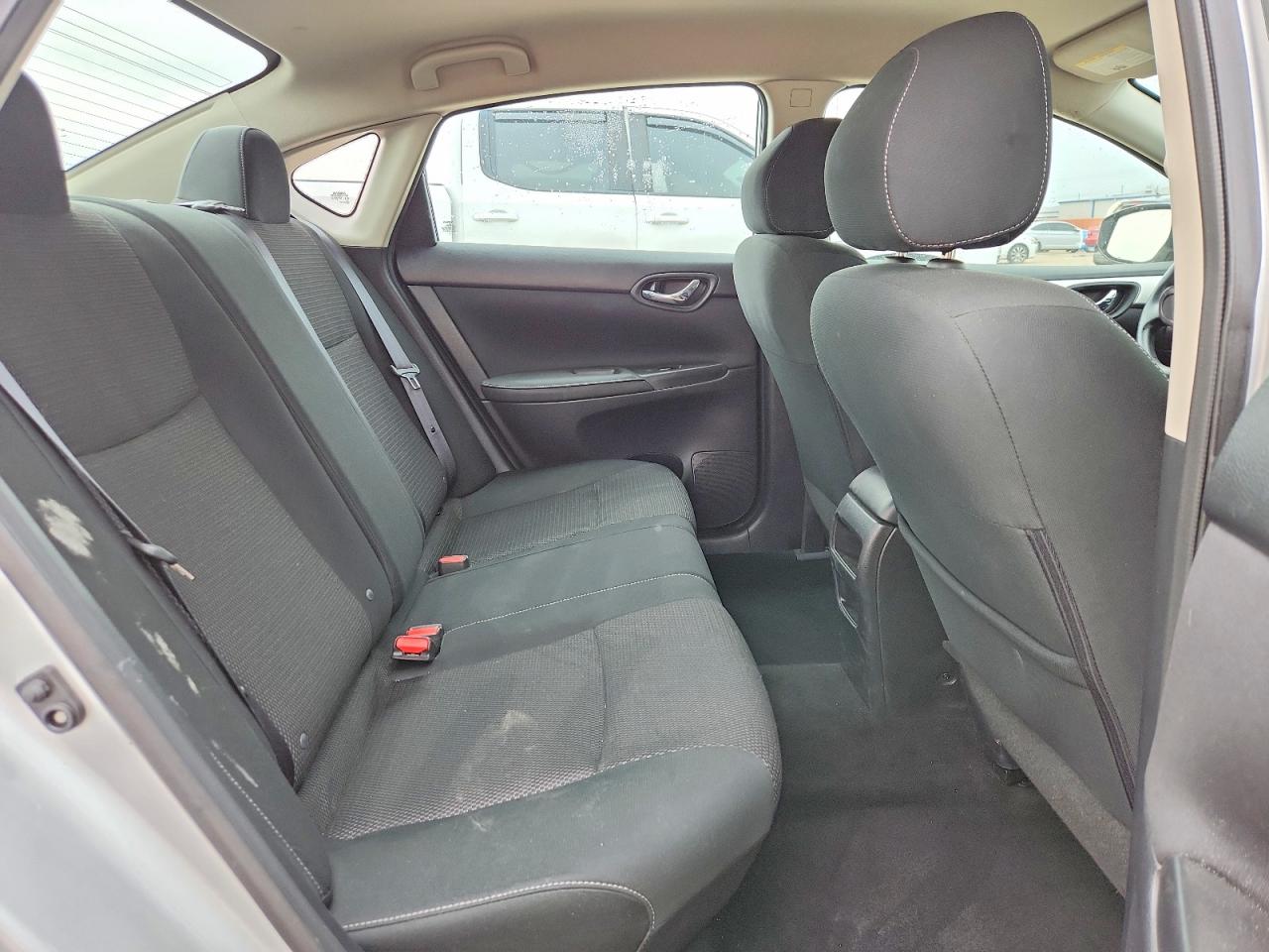 Nissan Sentra S