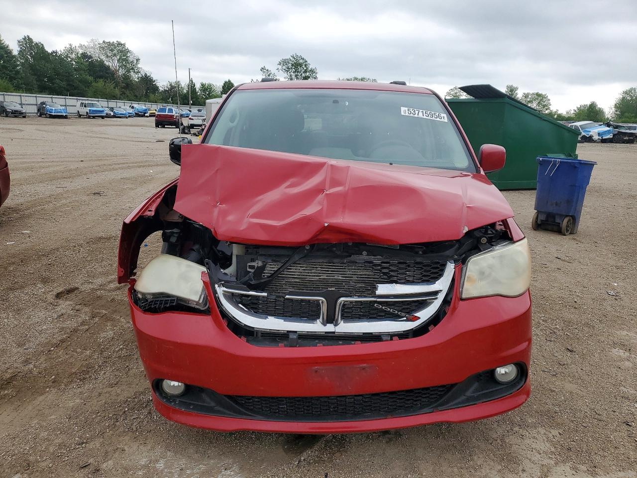 Dodge Caravan Crew