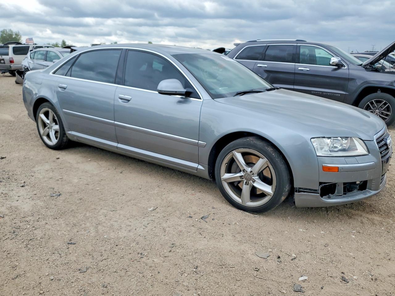 Audi A8 L Quattro