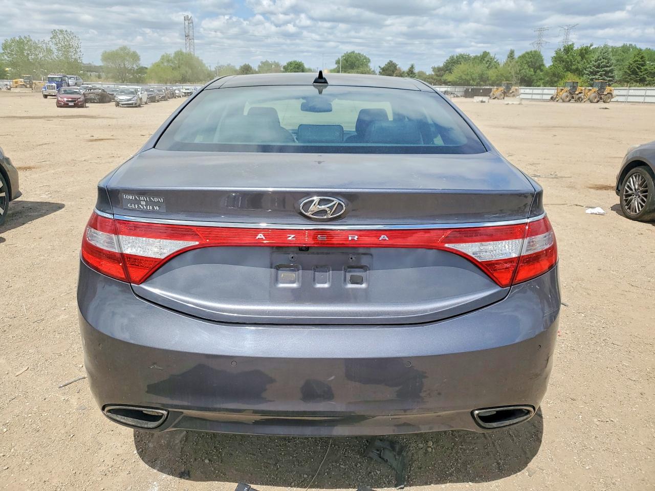 Hyundai Azera Base