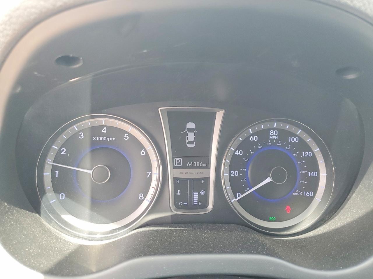 Hyundai Azera Base