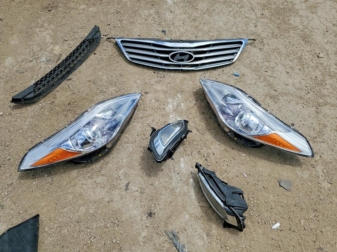 Hyundai Azera Base