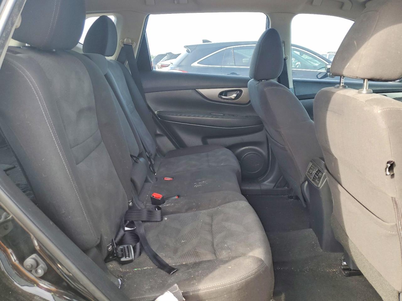 Nissan Rogue S
