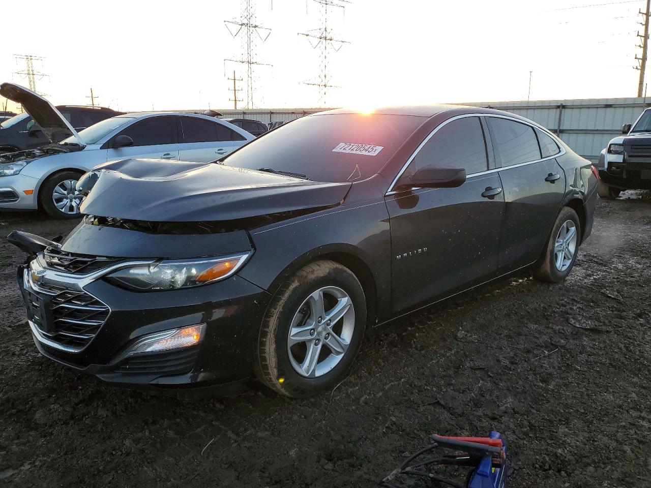 Salvage Chevrolet Malibu Image