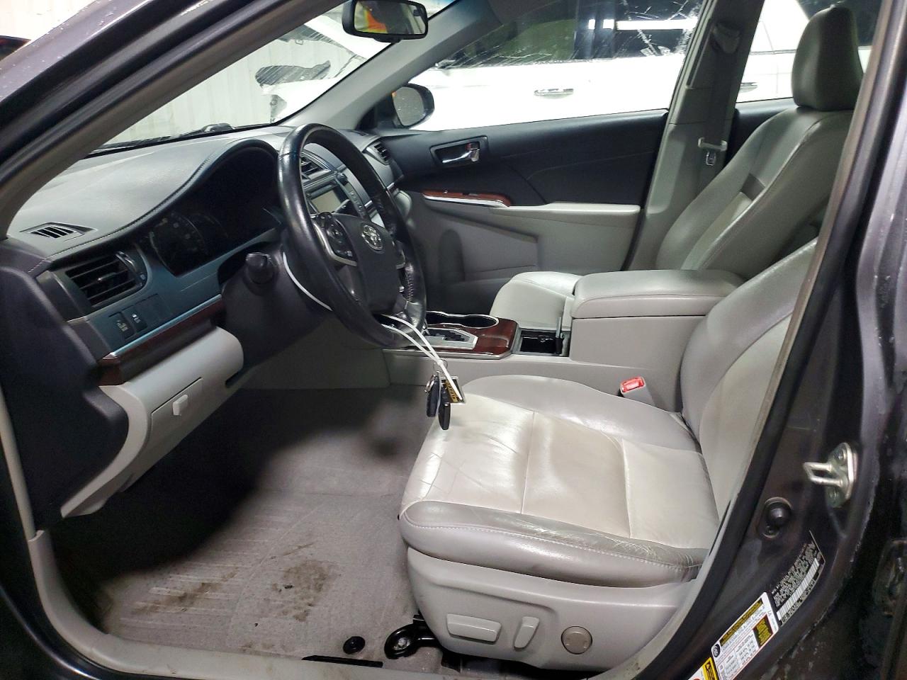 Toyota Camry L