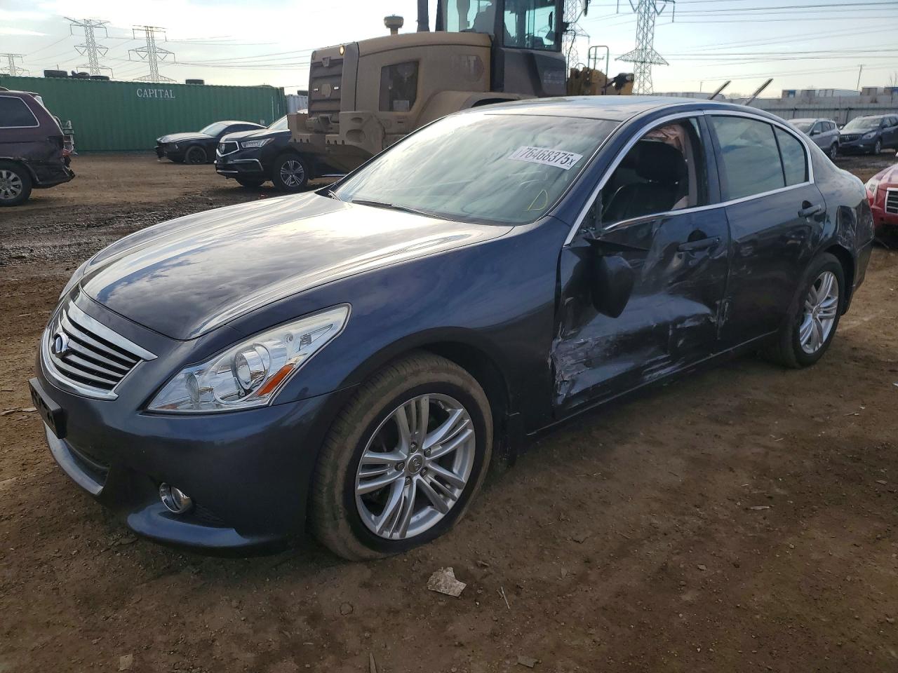 Salvage INFINITI G37 Image