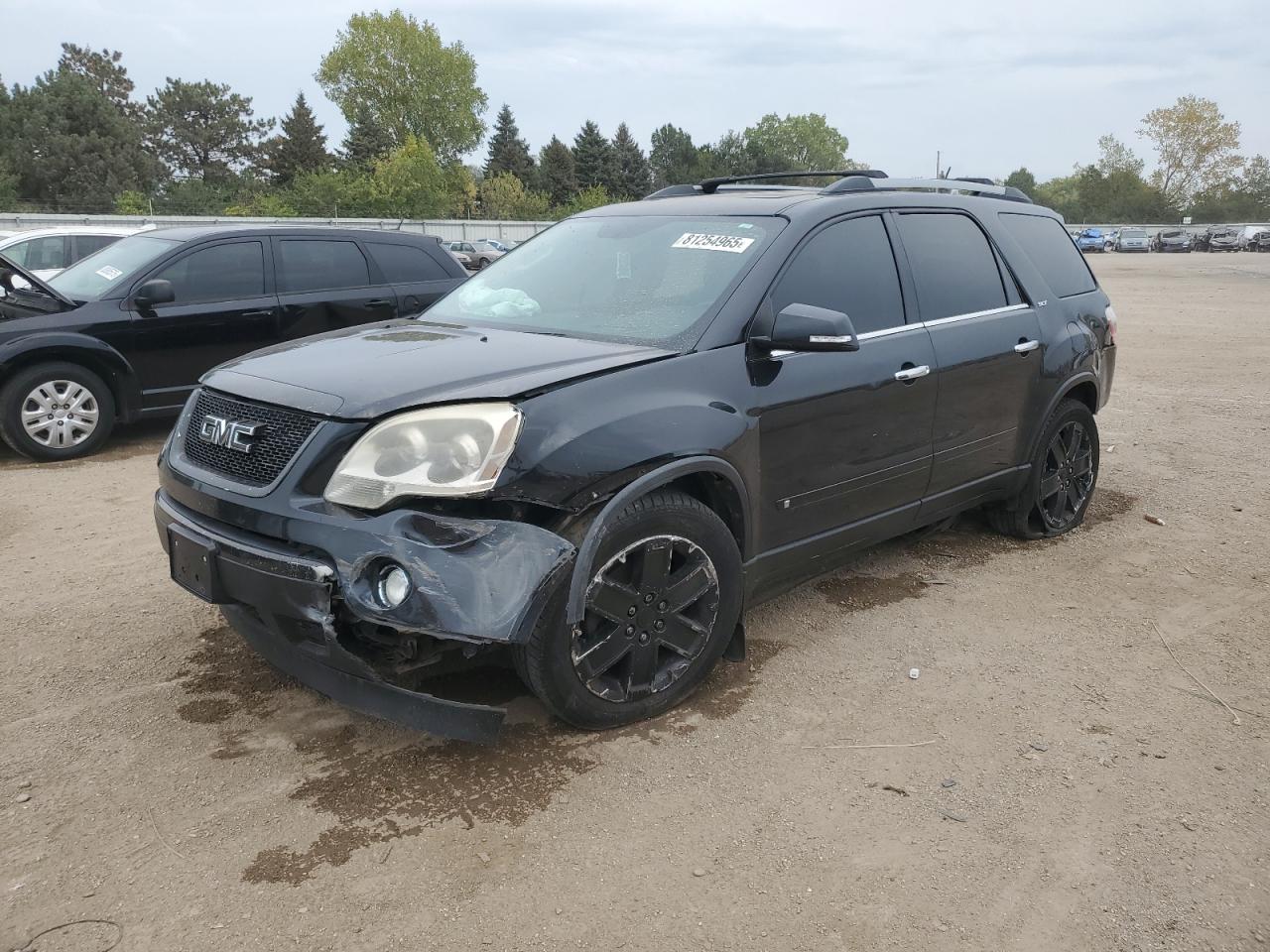 Salvage GMC Acadia Image