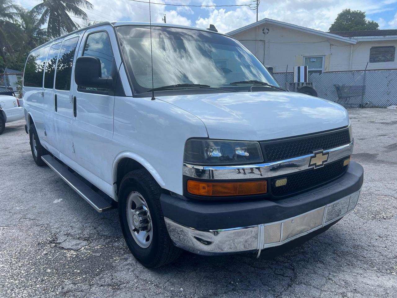 Salvage Chevrolet Express Image