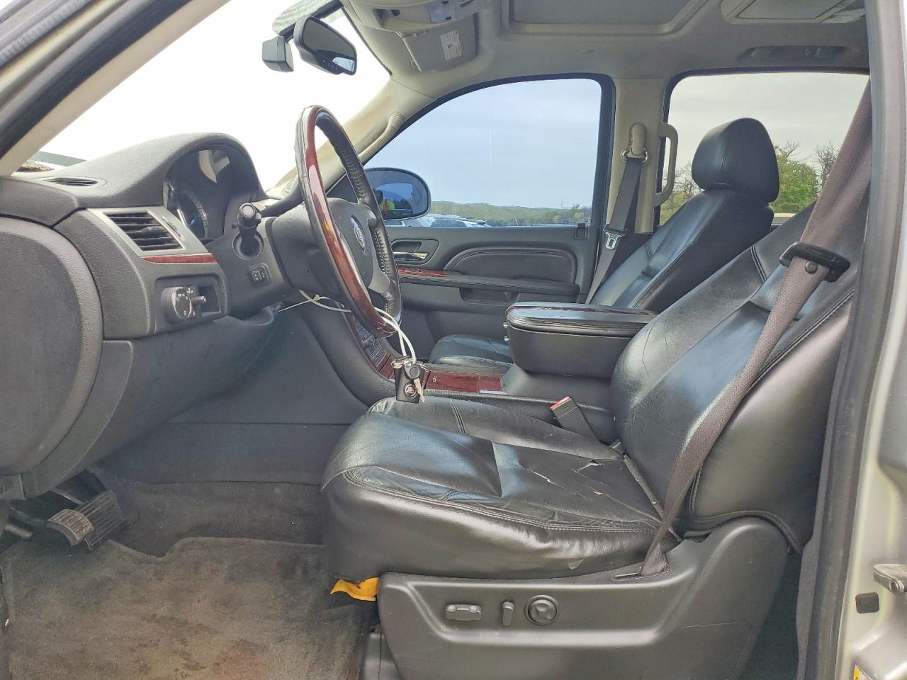Cadillac Escalade Esv Premium