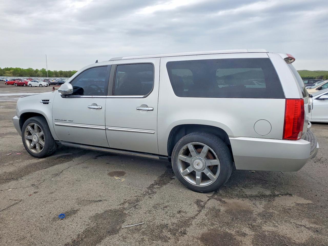 Cadillac Escalade Esv Premium