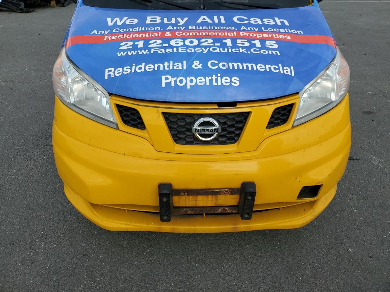 Nissan Nv