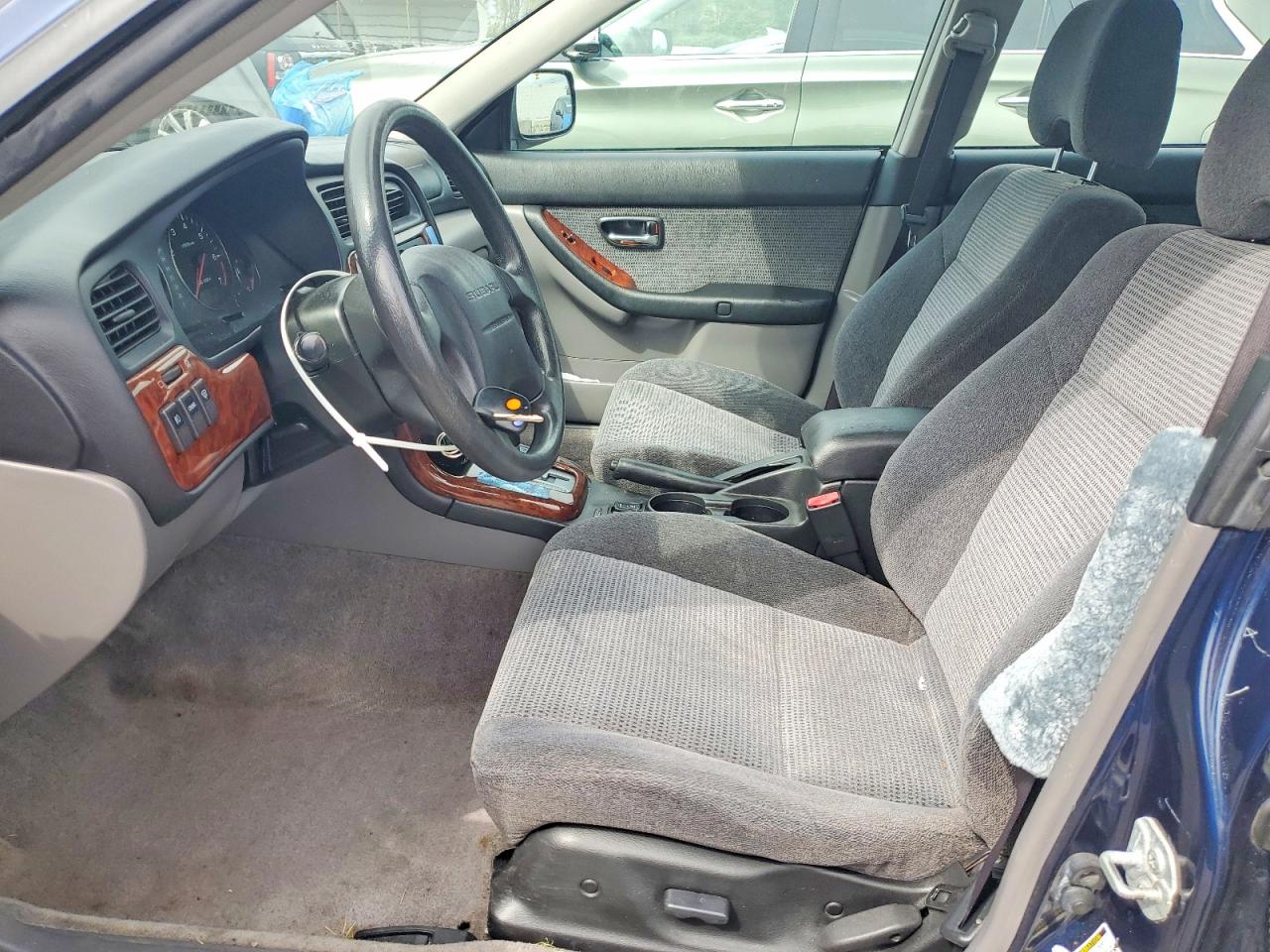 Subaru Legacy Outback Awp