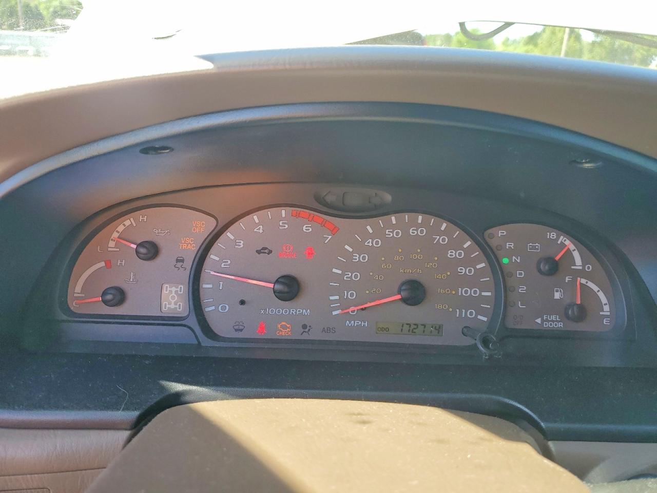 Toyota Sequoia Sr5